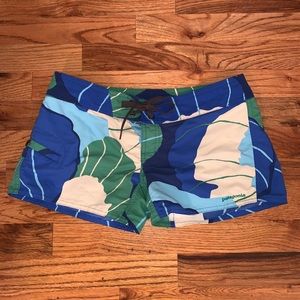 Patagonia Women’s Boardshorts size 0